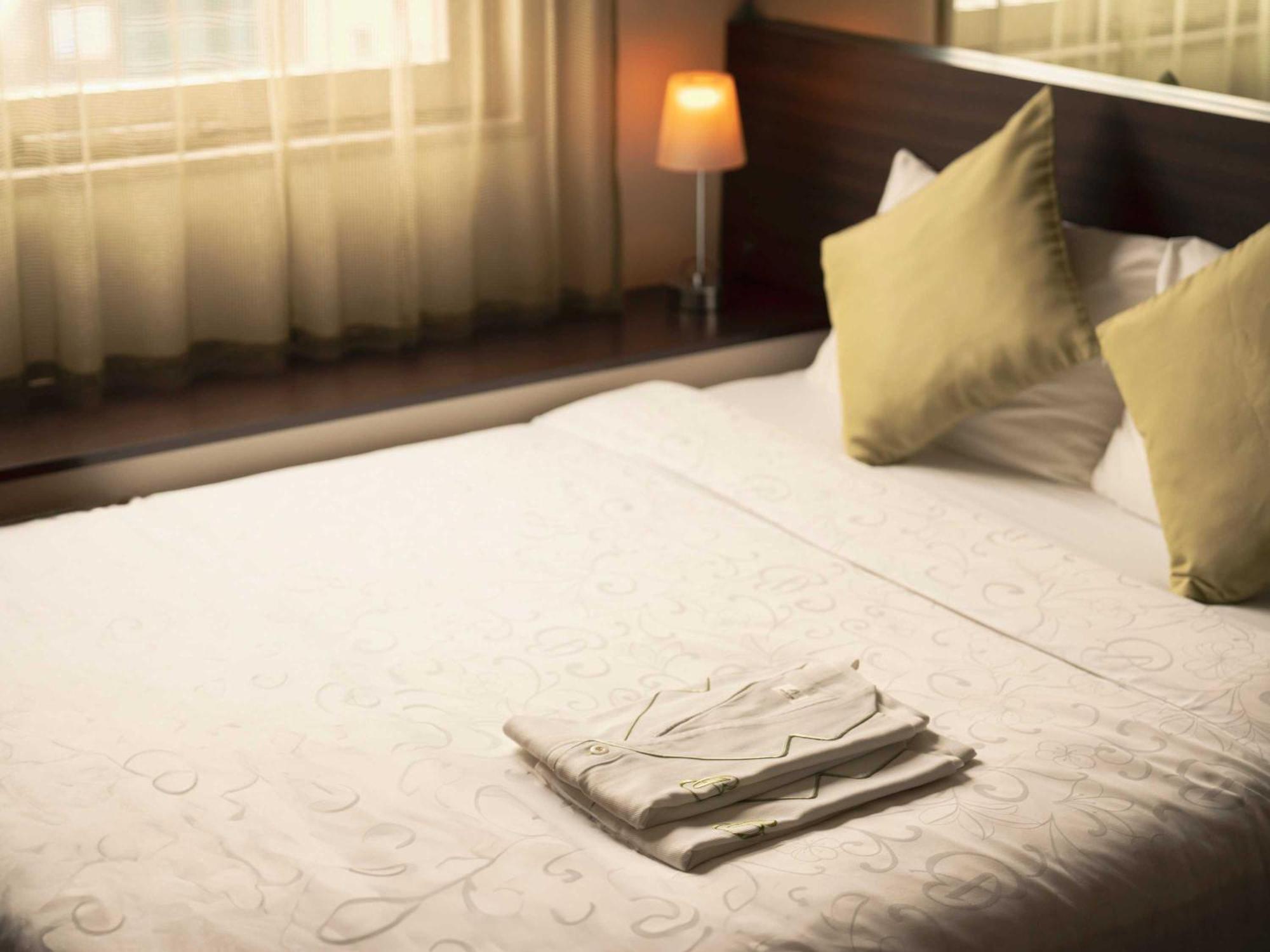 Hotel Brighton City Osaka Kitahama Ngoại thất bức ảnh